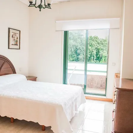 Avenida Samil, 55 Apartamento *